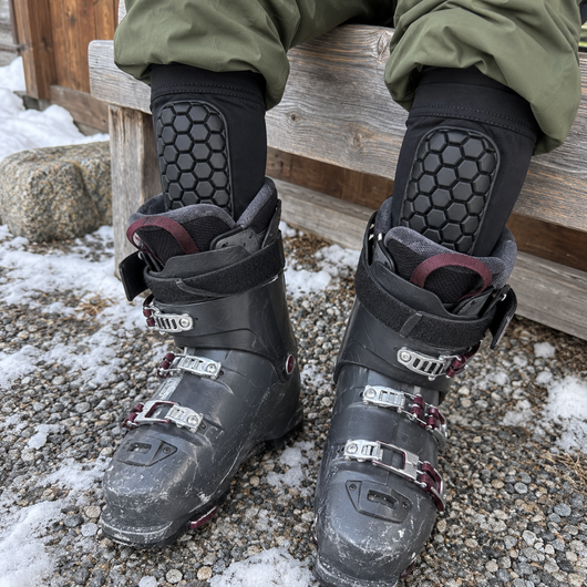 SkiTech™ Shin Guards – Vadderade Benskydd för Pjäxor